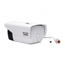 ?？低?HIKVISION DS-2CD3T26DWD-I5 攝像機